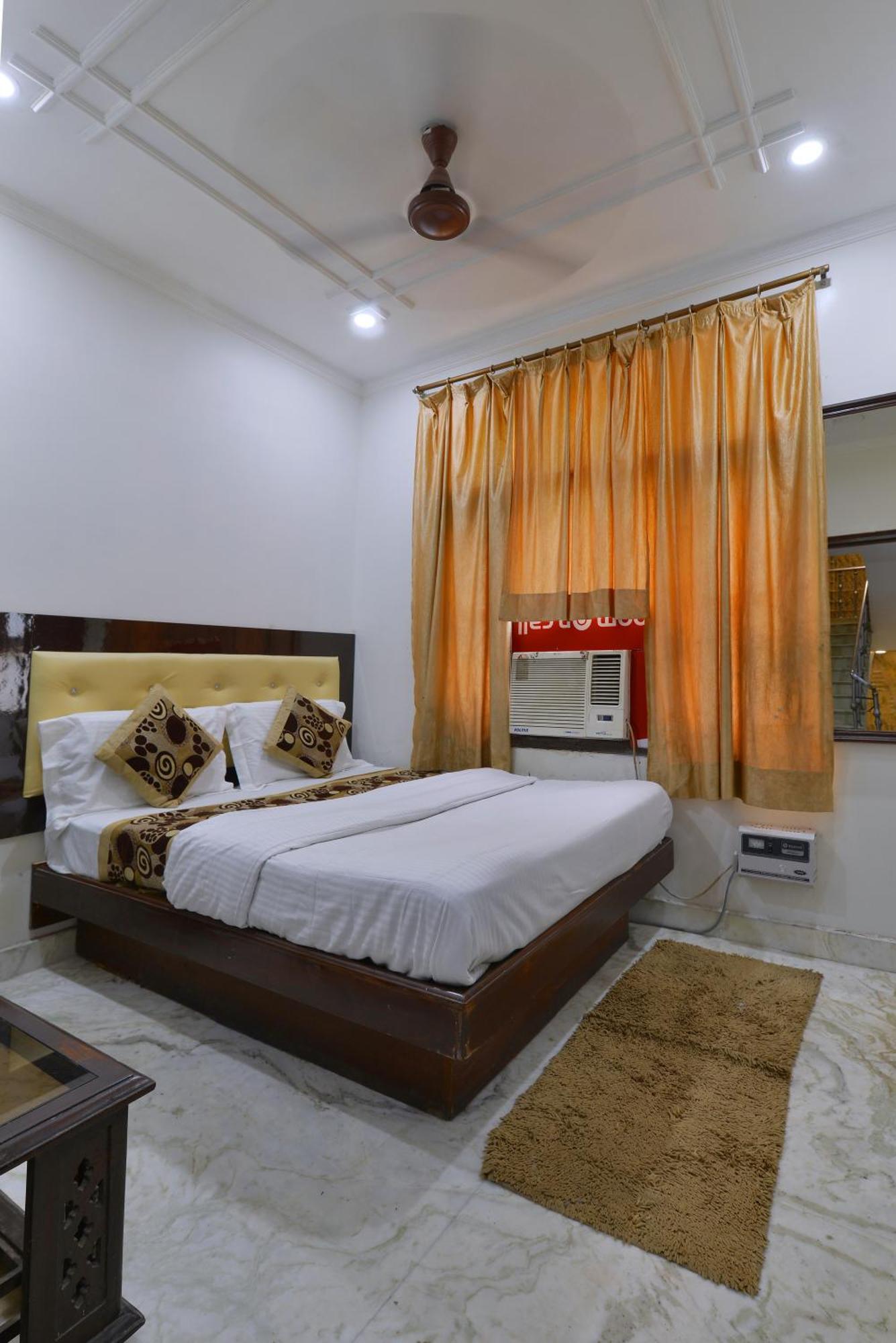 Hotel Family Spot Nuova Delhi Esterno foto
